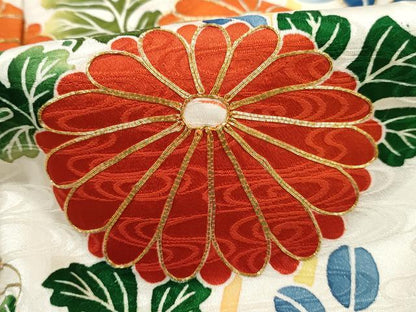 平和屋着物■豪華振袖　駒刺繍　絞り　雲取り菊尽くし文　金彩　正絹　逸品　DABJ5325qa