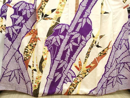 平和屋着物■豪華振袖　駒刺繍　絞り　笹竹花文　金彩　正絹　逸品　DABJ5362qa