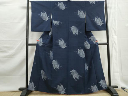 平和屋着物■上質な紬　舞蝶文　正絹　逸品　DABJ5385qa