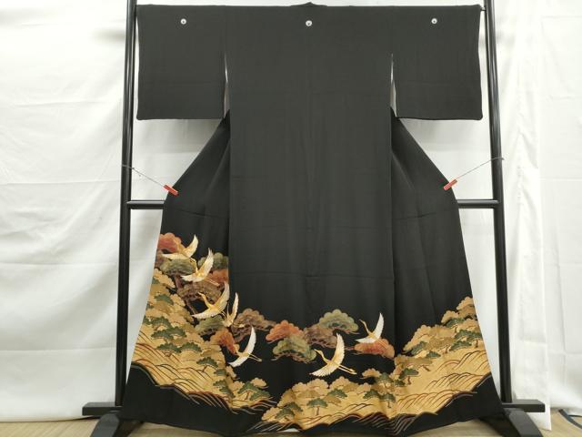 平和屋着物■豪華黒留袖　駒刺繍　群鶴浜松文　金彩　正絹　逸品　DABJ5402qa