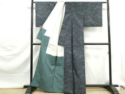 平和屋着物■本場大島紬　エ霞鴛鴦文　正絹　逸品　未使用　DABJ5430qa