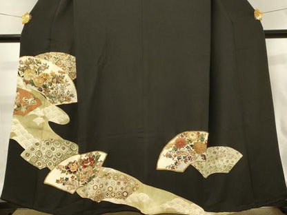 平和屋着物■豪華黒留袖　駒刺繍　地紙吉祥花文　牡丹　金彩　三越扱い　正絹　逸品　DABJ5552qp