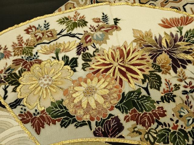 平和屋着物■豪華黒留袖　駒刺繍　地紙吉祥花文　牡丹　金彩　三越扱い　正絹　逸品　DABJ5552qp