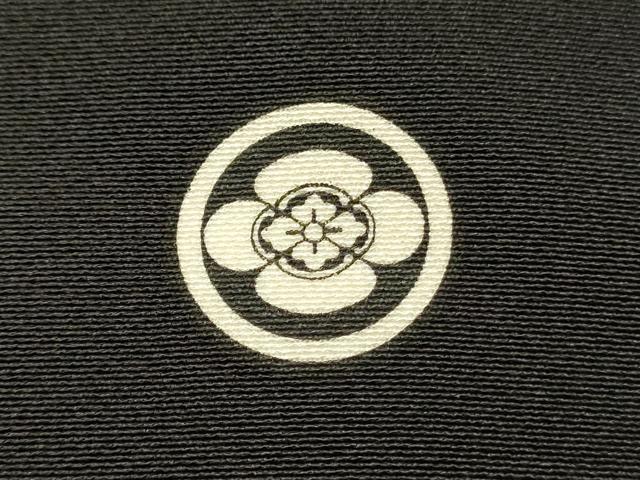 平和屋着物■豪華黒留袖　作家物　駒刺繍　地紙花文　枝梅　金彩　正絹　逸品　DABJ5555qp