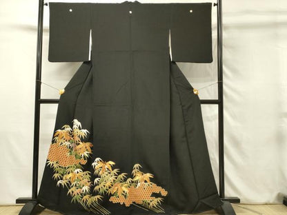 平和屋着物■豪華黒留袖　駒刺繍　亀甲笹竹文　金彩　正絹　逸品　DABJ5652qp