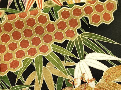 平和屋着物■豪華黒留袖　駒刺繍　亀甲笹竹文　金彩　正絹　逸品　DABJ5652qp