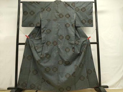 平和屋着物■本場大島紬　7マルキ　格子花文　正絹　逸品　DABJ5773qp
