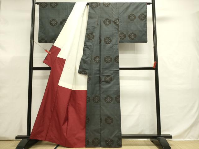 平和屋着物■本場大島紬　7マルキ　格子花文　正絹　逸品　DABJ5773qp