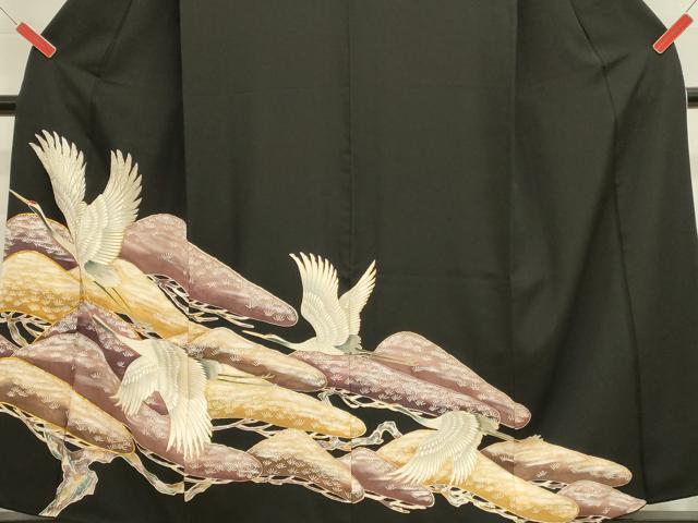 平和屋着物■豪華黒留袖　駒刺繍　飛鶴枝松文　金彩　正絹　逸品　DABJ5803qp