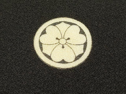 平和屋着物■豪華黒留袖　駒刺繍　飛鶴枝松文　金彩　正絹　逸品　DABJ5803qp