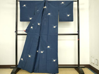 平和屋着物▽上質な紬 　単衣　枝花文 　正絹　逸品　未使用　DABJ6013sf
