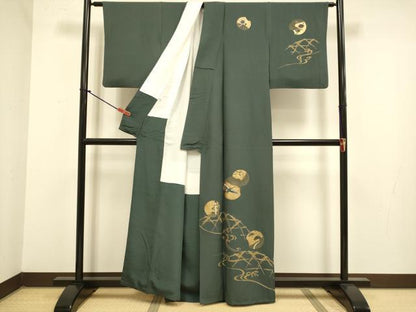 平和屋着物●訪問着　刺繍　飛鶴風景文　松竹梅　金彩　正絹　逸品　DABJ6733du