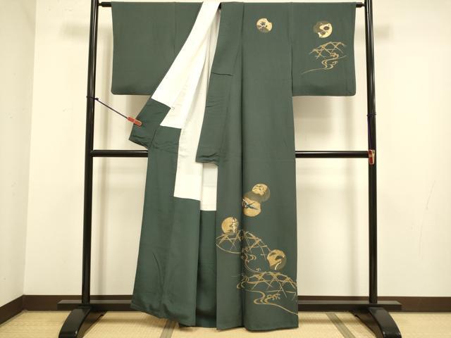 平和屋着物●訪問着　刺繍　飛鶴風景文　松竹梅　金彩　正絹　逸品　DABJ6733du