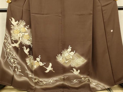 平和屋着物●豪華色留袖　作家物　駒刺繍　飛鶴枝花文　暈し染め　金彩　正絹　逸品　未使用　DABJ6928du