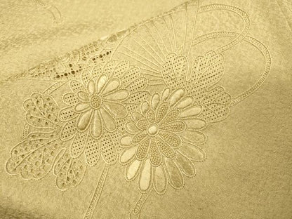 平和屋着物▼中国三大刺繍　スワトウ刺繍　汕頭刺繍　相良刺繍　総刺繍　無地絵羽訪問着　扇面花文　白橡色　正絹　逸品　DABJ7028fe