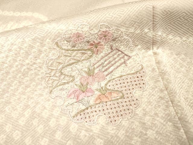 平和屋着物▼中国三大刺繍　スワトウ刺繍　汕頭刺繍　訪問着　絞り　道長雪輪花文　金糸　正絹　逸品　DABJ7078fe