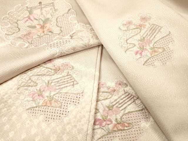 平和屋着物▼中国三大刺繍　スワトウ刺繍　汕頭刺繍　訪問着　絞り　道長雪輪花文　金糸　正絹　逸品　DABJ7078fe
