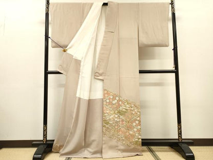平和屋着物●中国三大刺繍　スワトウ刺繍　汕頭刺繍　相良刺繍　総刺繍　色留袖　宝尽くし天井花文　金糸　正絹　逸品　DABJ7318fe