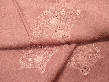平和屋着物▼中国三大刺繍　スワトウ刺繍　汕頭刺繍　総刺繍　無地絵羽訪問着　洋花文　退紅色　正絹　逸品　未使用　DABJ7441fe