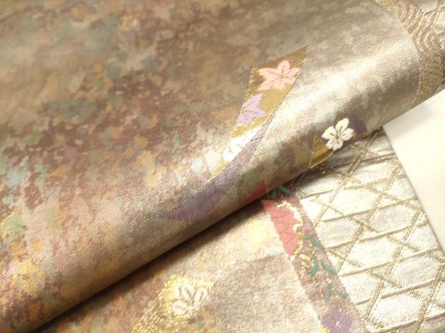平和屋本店▼六通柄袋帯　唐織　熨斗花文　本金鏤箔　引箔　正絹　逸品　DABJ7520fe