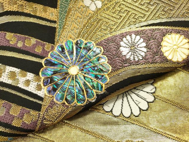 平和屋本店▼西陣　袋帯　螺鈿　唐織　菊連作　本金箔　証紙付き　正絹　逸品　未使用　DABJ7588fe