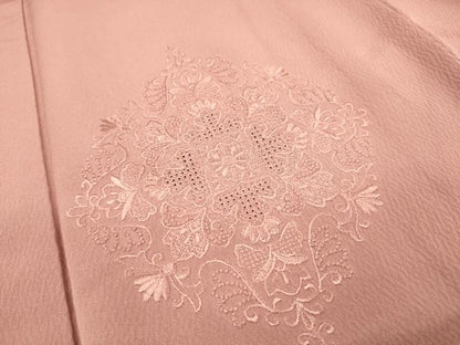 平和屋着物▼中国三大刺繍　スワトウ刺繍　汕頭刺繍　総刺繍　色留袖　正倉院花文　退紅色　正絹　逸品　DABJ7761fe