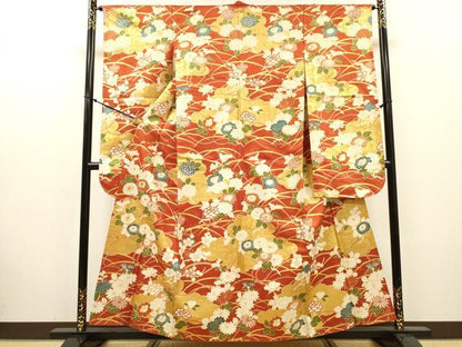 平和屋着物▼豪華振袖　駒刺繍　雲取り花文　金彩　金通し地　正絹　逸品　DABJ7770fe