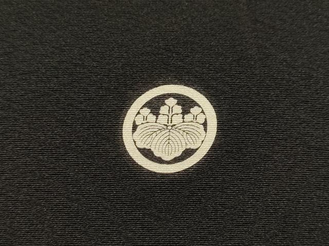 平和屋着物▼豪華黒留袖　作家物　駒刺繍　渡り舟立波松文　金彩　正絹　逸品　DABJ7779fe