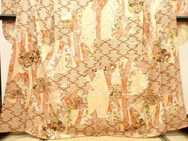 平和屋着物●創業460年・千總　振袖　駒刺繍　鬘帯舞花文　金彩　三越扱い　正絹　逸品　DABJ7817fe