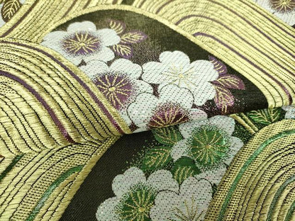 平和屋着物▼六通柄袋帯　流水桜　金糸　鈴乃屋扱い　正絹　逸品　DABJ8192ps