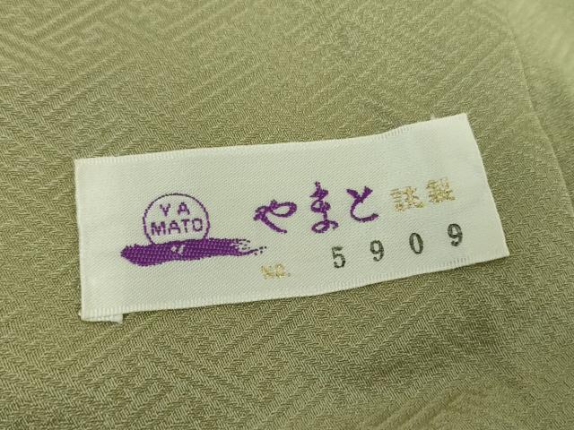 平和屋着物●上質な色無地　花唐草地紋　鶸茶色　やまと誂製　正絹　逸品　DABJ8249ps