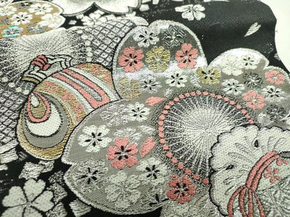 平和屋着物▼六通柄袋帯　宝尽くし　舞桜　黒地　金銀糸　正絹　逸品　DABJ8534ps