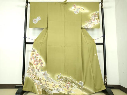 平和屋着物●十日町　名門　滝泰謹製　訪問着　駒刺繍　舞蝶花鳥文　暈し染め　金彩　正絹　逸品　DABJ8636ps
