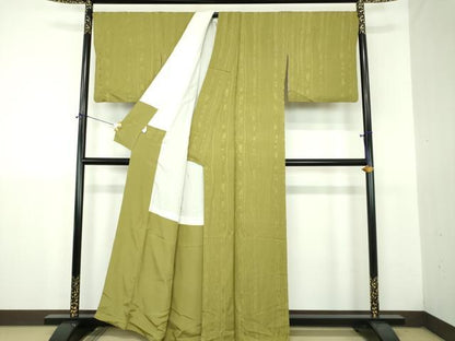 平和屋着物●上質な色無地　白樺地紋　鶯色　正絹　逸品　DABJ8667ps