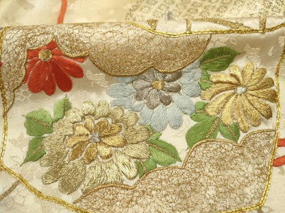 平和屋着物■豪華振袖　駒刺繍　糸巻花文　暈し染め　金彩　正絹　逸品　DABJ9003ya