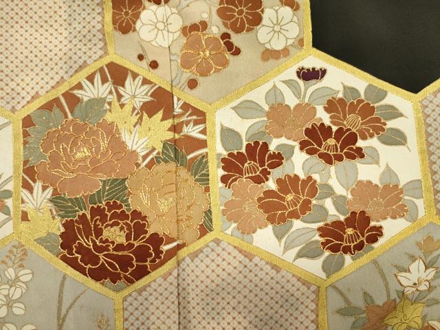 平和屋着物■豪華黒留袖　駒刺繍　亀甲花文　枝梅　金彩　正絹　逸品　DABJ9024ya