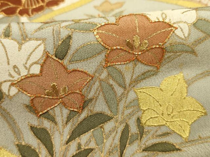 平和屋着物■豪華黒留袖　駒刺繍　亀甲花文　枝梅　金彩　正絹　逸品　DABJ9024ya