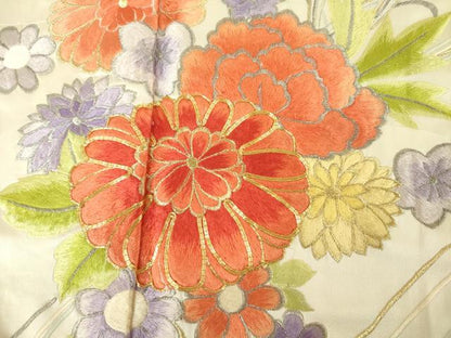 平和屋着物■豪華振袖　総刺繍　駒刺繍　草花文　暈し染め　金銀糸　正絹　逸品　DABJ9062ya