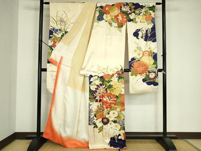 平和屋着物■豪華振袖　駒刺繍　草花文　乱菊　牡丹　金彩　正絹　逸品　DABJ9100ya