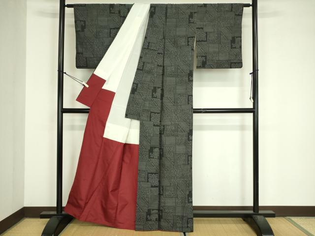 平和屋着物■本場大島紬　更紗花唐草文　正絹　逸品　DABJ9108ya