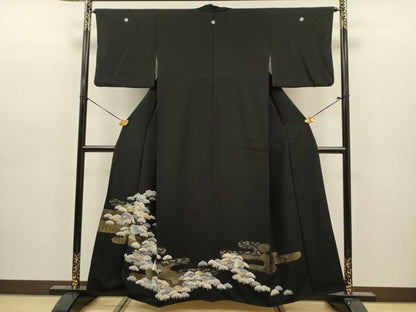 平和屋着物■豪華黒留袖　刺繍　寿光織　松尽くし　金銀糸　正絹　逸品　DABJ9137ya