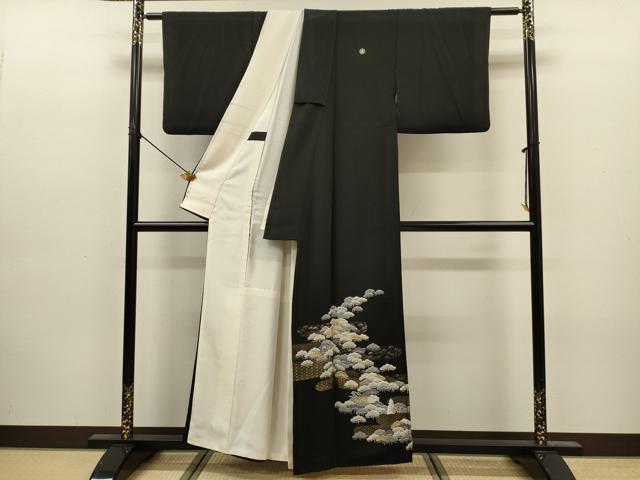 平和屋着物■豪華黒留袖　刺繍　寿光織　松尽くし　金銀糸　正絹　逸品　DABJ9137ya