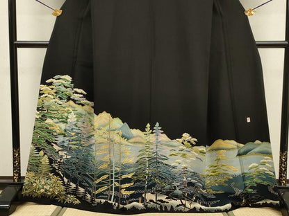 平和屋着物■豪華黒留袖　友禅　作家物　風景花松文　正絹　逸品　DABJ9169ya