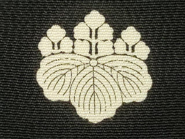 平和屋着物■豪華黒留袖　駒刺繍　吉祥花丸文　松竹梅　金彩　正絹　逸品　DABJ9248ya
