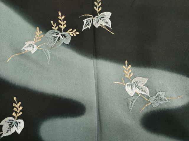 平和屋着物■豪華黒留袖　総刺繍　草葉文　暈し染め　金糸　正絹　逸品　DABJ9249ya