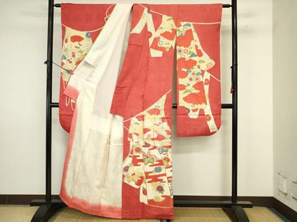 平和屋着物■豪華振袖　駒刺繍　誰が袖花文　金銀彩　正絹　逸品　DABJ9250ya