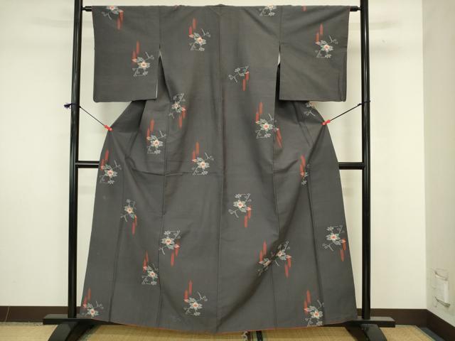 平和屋着物■上質な紬　草花文　矢羽　正絹　逸品　DABJ9254ya