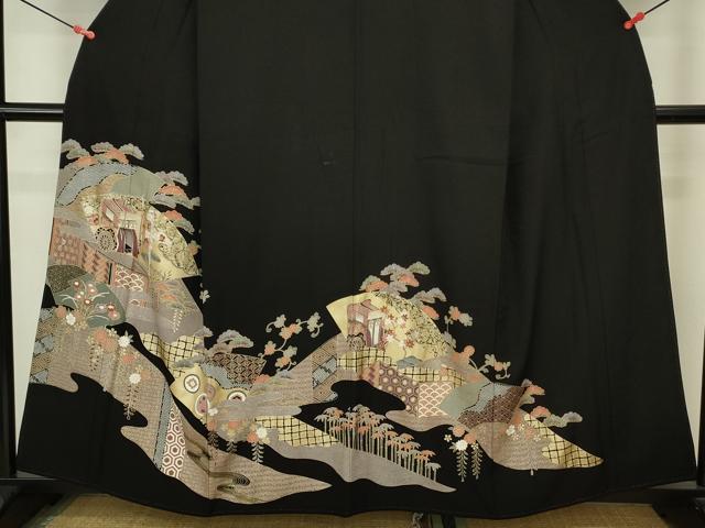 平和屋着物■豪華黒留袖　駒刺繍　地紙御所車花松文　金彩　正絹　逸品　DABJ9262ya