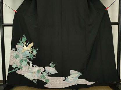 平和屋着物■豪華黒留袖　刺繍　扇面飛鶴花文　枝梅　金彩　正絹　逸品　DABJ9272ya