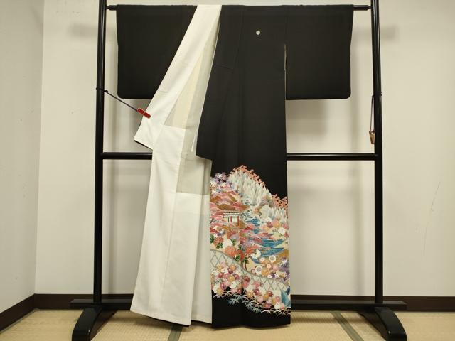 平和屋着物■豪華黒留袖　友禅　作家物　風景花松文　正絹　逸品　DABJ9289ya